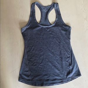 Athleta gray tank top